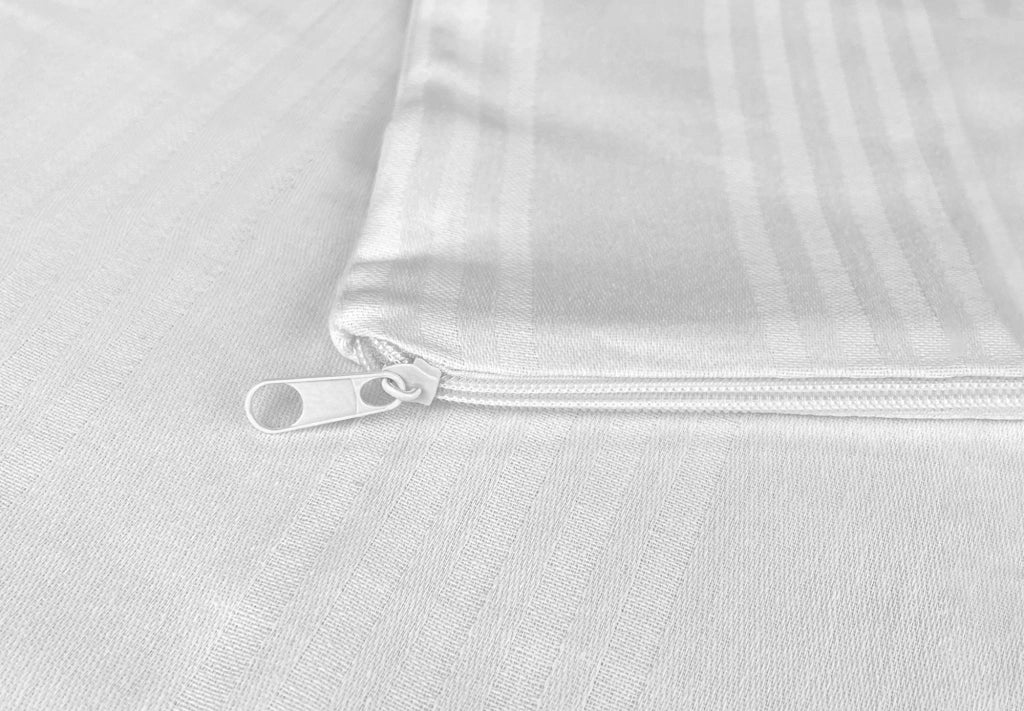 Coppia Federe Copriguanciale 100% Cotone Ideali Anche Per Hotel Strutture Fodere Fasciate Con Zip Salva Cuscino Letto Bianche 50x80 Cm Certificate OekoTex - Bianco - 4 Coppie