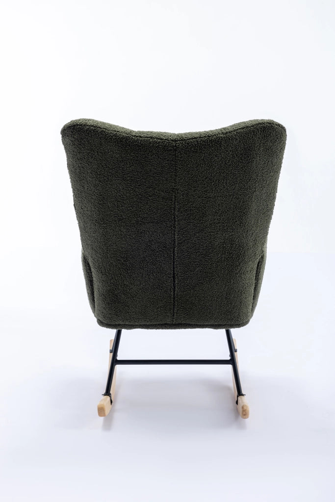 Sedia a dondolo in tessuto teddy con design ergonomico, braccioli e base in legno massello verde scuro