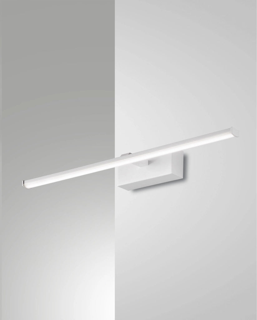 Nala Lampada da Parete LED Integrato 10W 1200lm 3000K IP44 Struttura in Metallo e Metacrilato Colore Bianco, Design Moderno ed Elegante