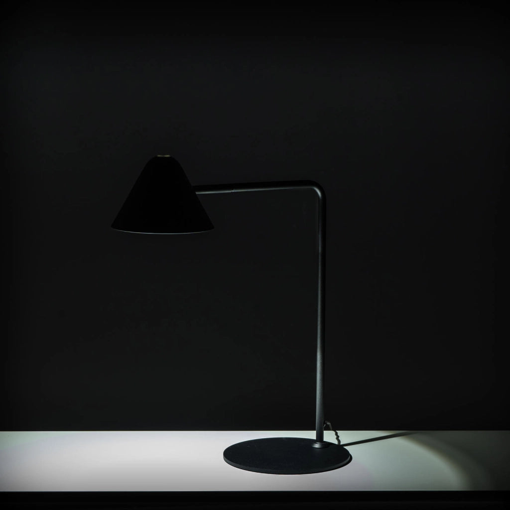 Antares - Lampada da Tavolo a LED in Metallo Nero
