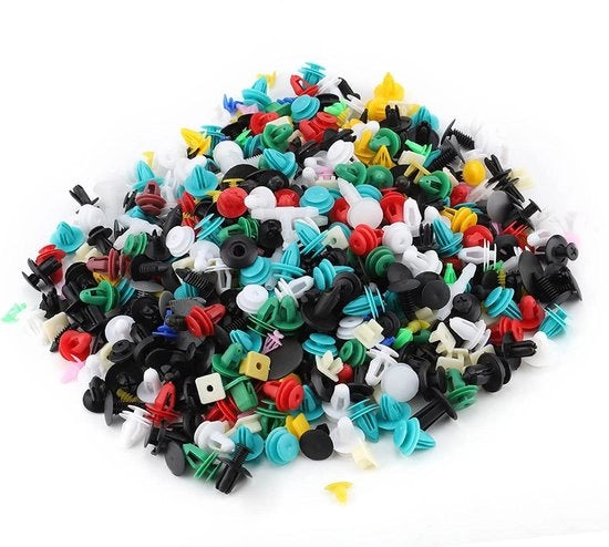 500 pezzi di clip di retainer in plastica per auto - diverse misure e tipi - per rivestimenti di portiere e paraurti