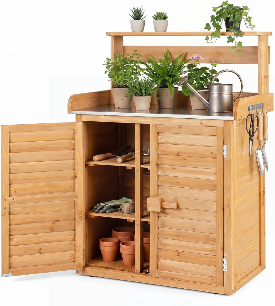 Armadietto da Esterno in Legno a 2 Livelli (Legno) | con Piano in Metallo Zincato, 3 Ganci Appendiabiti, Ripiani Rimovibili e Ante a Doghe, da Giardino, Balcone e Cortile