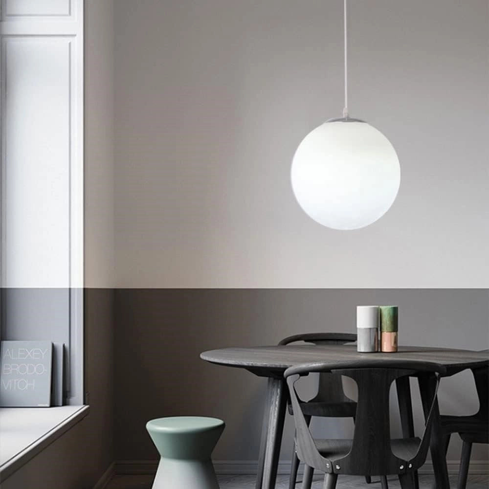 Trade Shop - Lampadario A Sospensione Argento Con Sfera Vetro Bianco Attacco E27 Minimal 33511 -