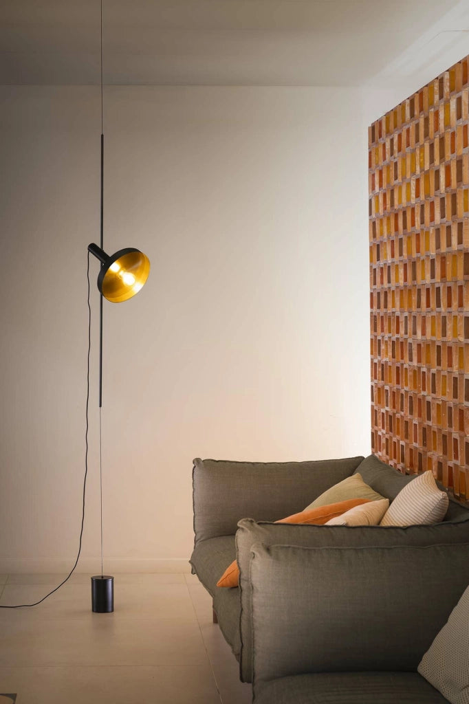 WHIZZ, Lampada da Terra con Peso, Faro Barcelona Colore: Nero