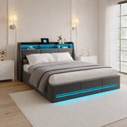 Letto matrimoniale con contenitore idraulico 140×190 cm, tessuto grigio, effetto sospeso LED RGB, testiera con vani, ricarica USB e USB‑C