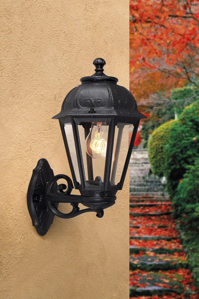Lampada da Terra CHRIS Bollard 186cm in Policarbonato Nero, Attacco E27 IP44, Resistente Raggi UV, Ruggine e Corrosione - Rossini Group