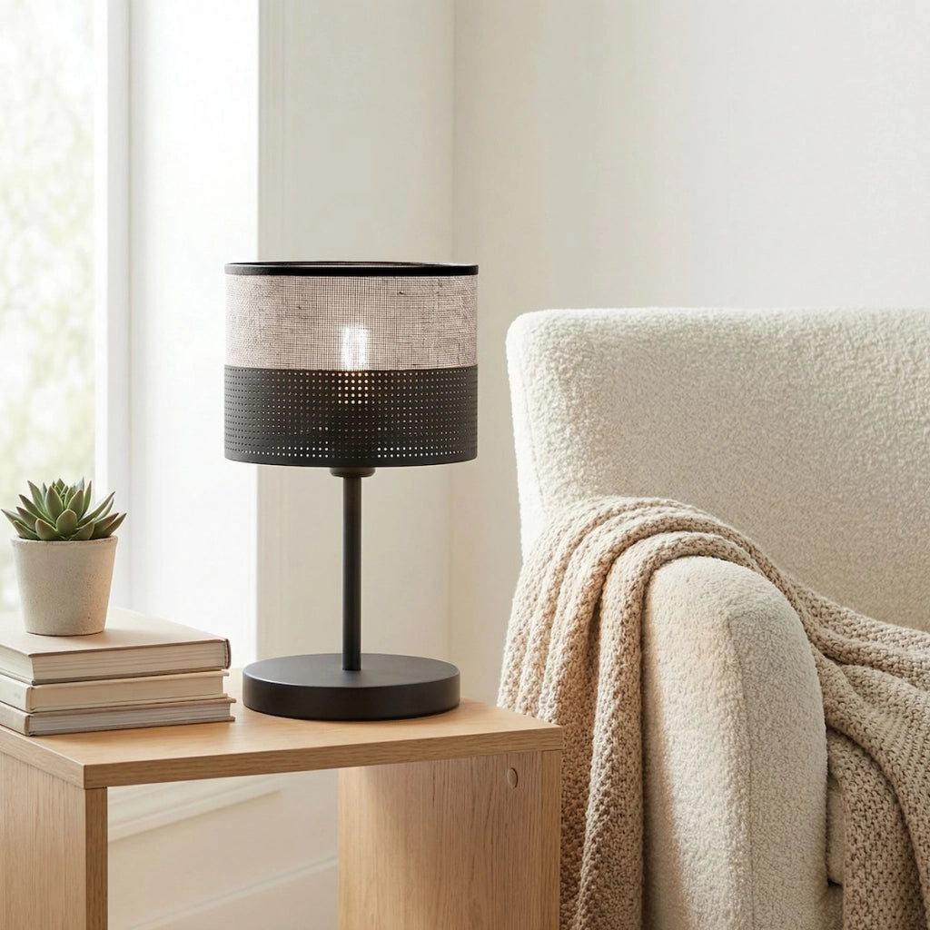 Lampada da tavolo KARBON in acciaio nero e tessuto grigio