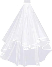 Sposa corta in stile elegante con tulle - doppio strato trasparente.