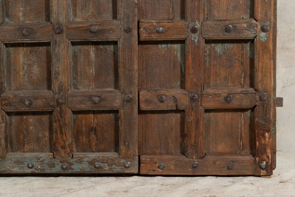 Biscottini Porta portone in legno massello e ferro da interno o da esterno vecchia e antica medievale scorrevole