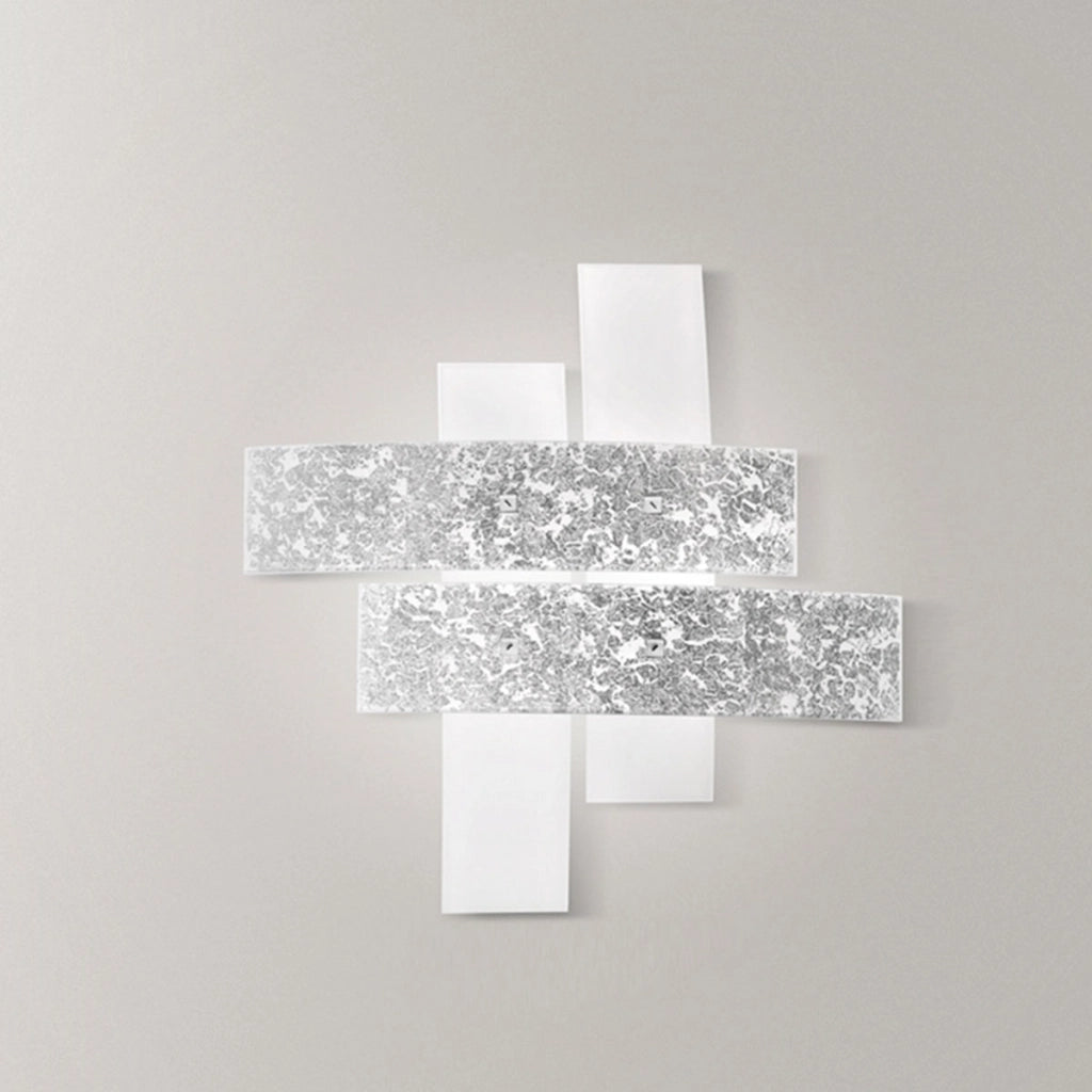 Plafoniera Lara grande in vetro bianco con dettagli foglia argento 91x91cm, 4 luci E27, IP20, max 4x52W, stile moderno, lampadine escluse