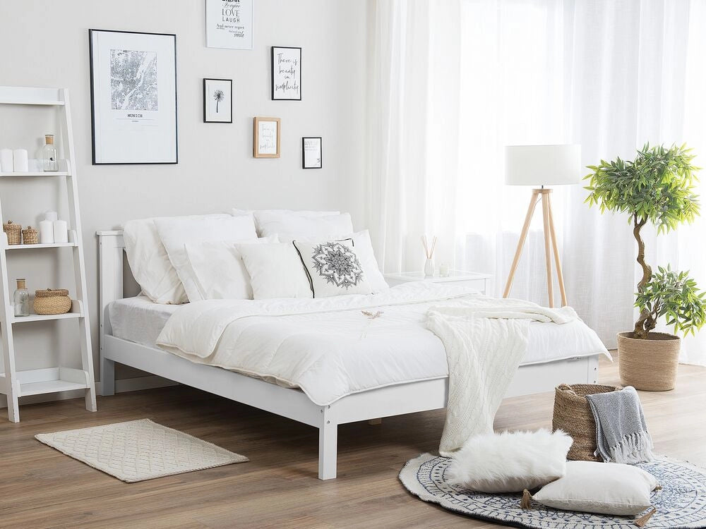 Letto in Legno Bianco con Rete a Doghe Design Elegante 180 x 200 cm