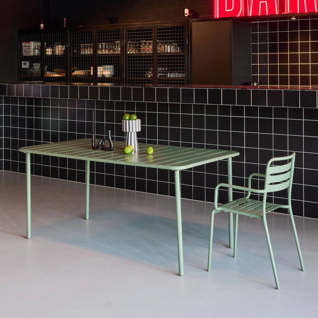 Tavolo da giardino in metallo 6-8 posti, 160cm, verde
