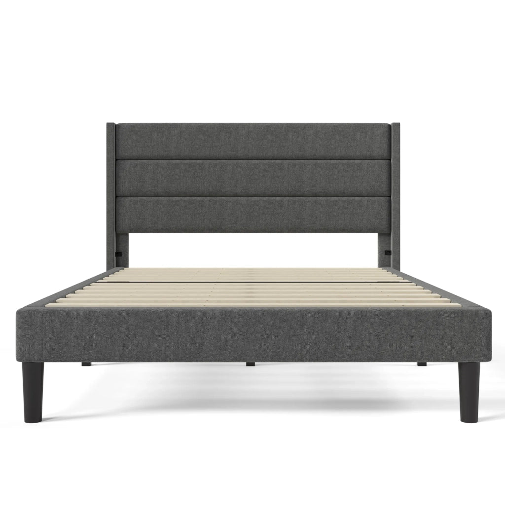 Letto matrimoniale imbottito 140x200 cm con testiera e rete a doghe; tessuto grigio scuro