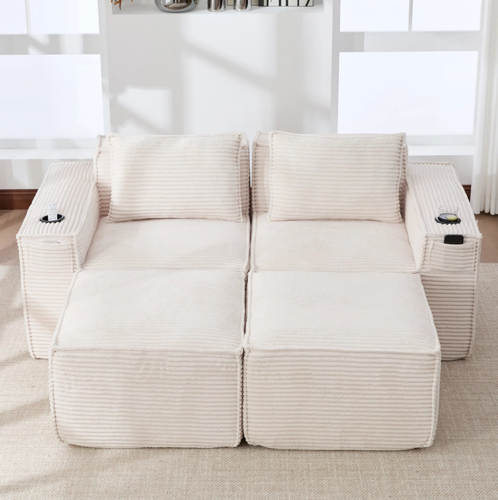 Divano modulare in velluto a coste beige con portabevande e tasche