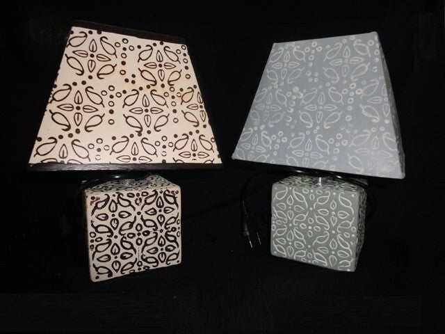 Lumetto Lampada da Tavola in ceramica con paralume 2 Colori