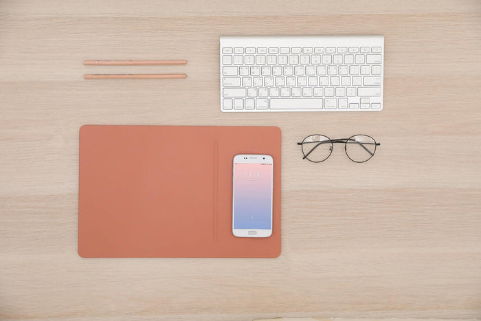 Tappetino per Mouse 34,6x22,5x0,5 cm con Base di Ricarica Wireless Veloce Terracotta