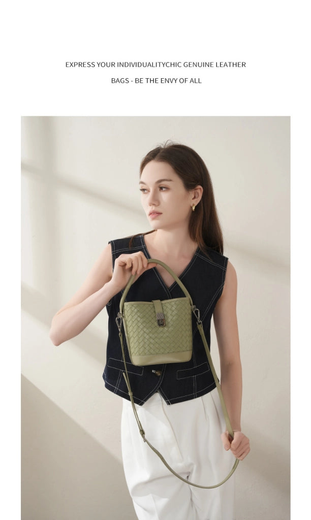 Borsa a tracolla da donna in vera pelle, colore verde.