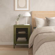Comodino Fayna in metallo verde con anta reticolata 40x35x60H – Design industriale