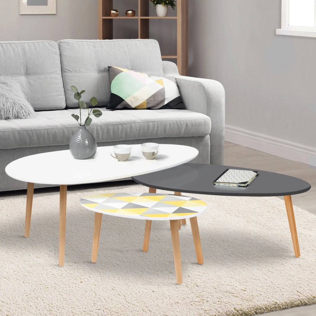 IDMarket - Set di 3 tavolini da salotto GIGI, laccati bianco/grigio/grafici