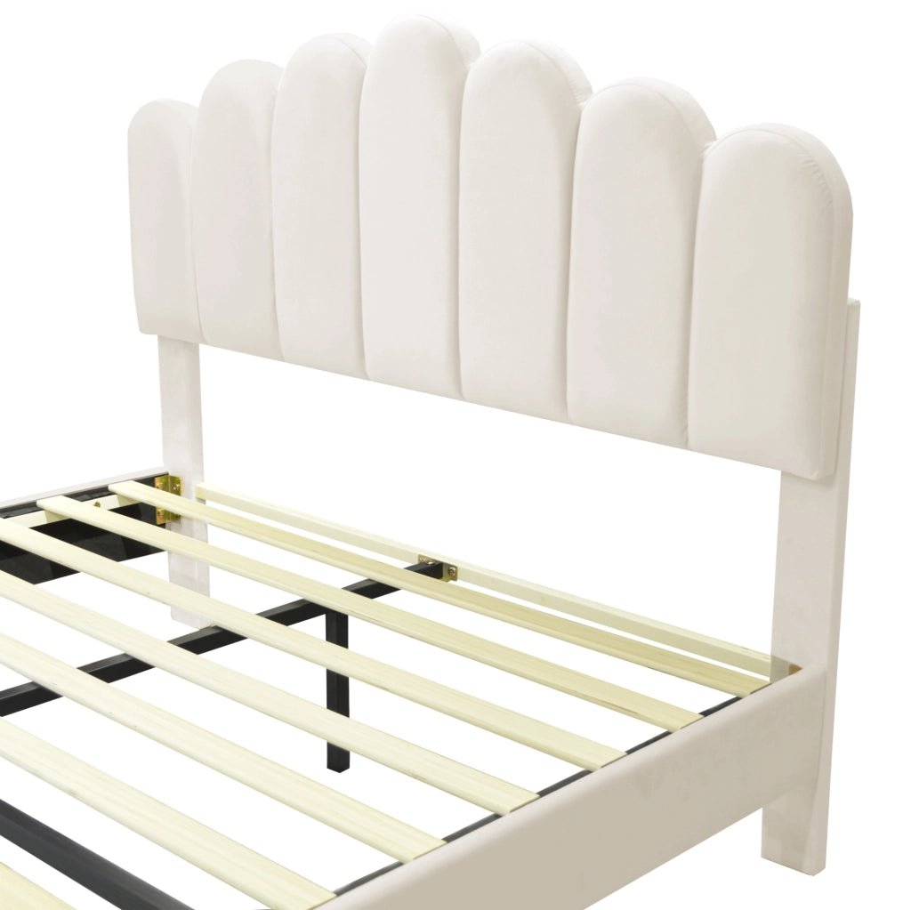 Letto matrimoniale 140x200 cm testiera regolabile in MDF e velluto beige (Senza materasso)