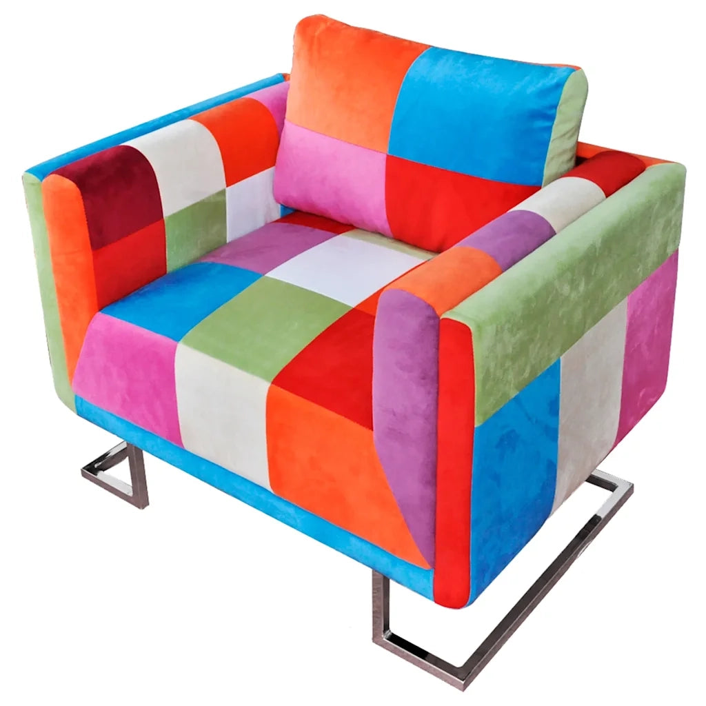 Poltrona a Cubo con Gambe Cromo e Design Patchwork in Tessuto