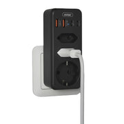 Trade Shop - Multipresa Da Parete Multipla 7in1 Con 4 Usb 1 Schuko 2 Spine Eu 3500w Salvaspazio Q-cz3500 -