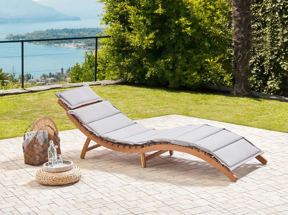 Lettino da sole in legno di acacia chiaro Cuscino Grigio Design a doghe Pieghevole Caratteristica Forma curva Giardino Patio Balcone