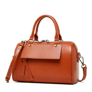 Borsa a tracolla da donna in vera pelle, colore arancione.