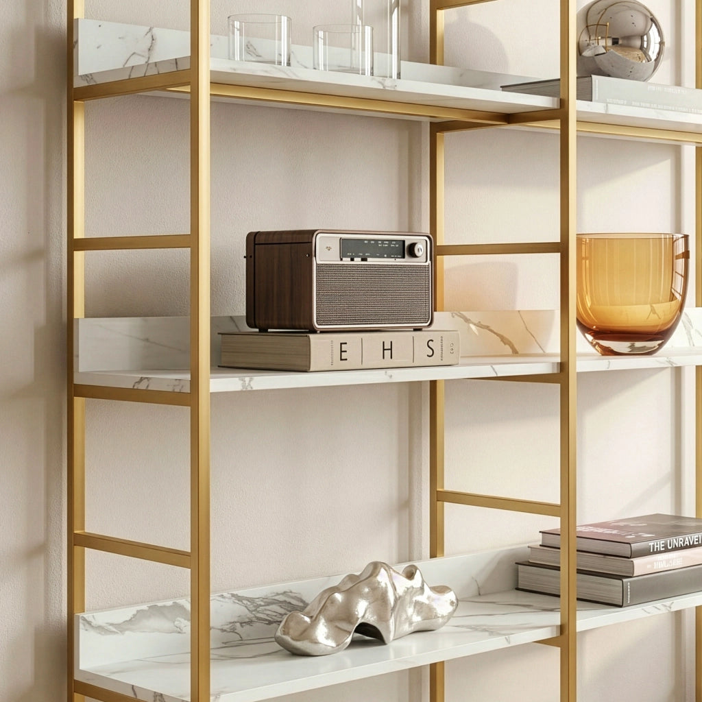Libreria Noskik Scaffale da Terra con Ripiani 180 x 120 x 30 cm - Color Oro / Effetto Marmo Bianco [en.casa]