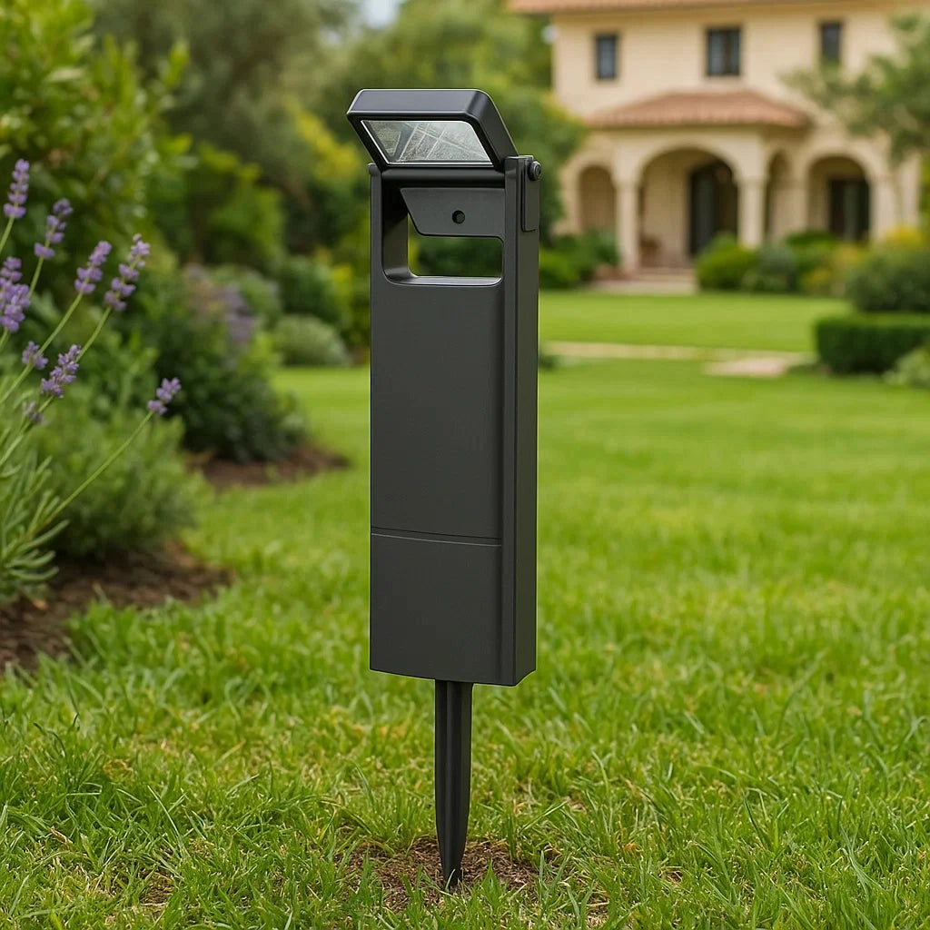 Lampioncino LED solare da giardino con picchetto, luce calda 3000K - naturale 4000K - fredda 6500K, 10W 200lm, orientabile, pannello solare, durata 8 ore, IP65, per esterni, vialetti e aiuole