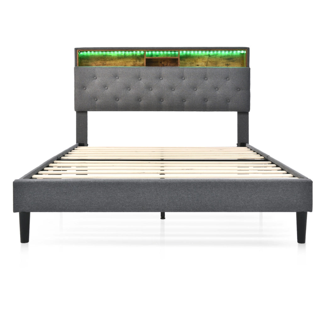 Letto 140x200 cm con testiera portaoggetti e LED; grigio