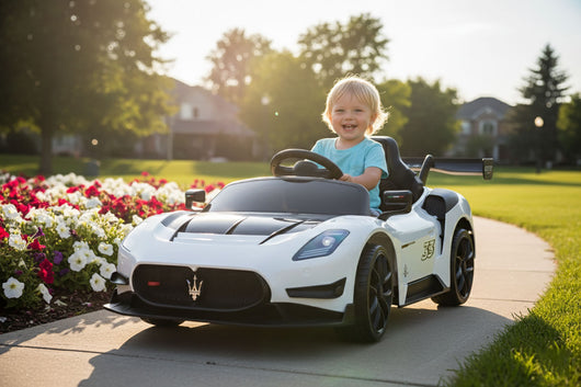 Macchina Elettrica per Bambini Licenza Ufficiale Maserati GT2 10,8V 5,4Ah Bianco