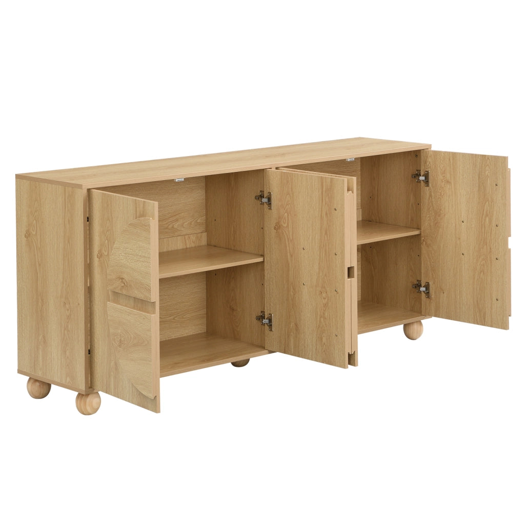 Credenza 4 ante con rilievo geometrico in legno naturale