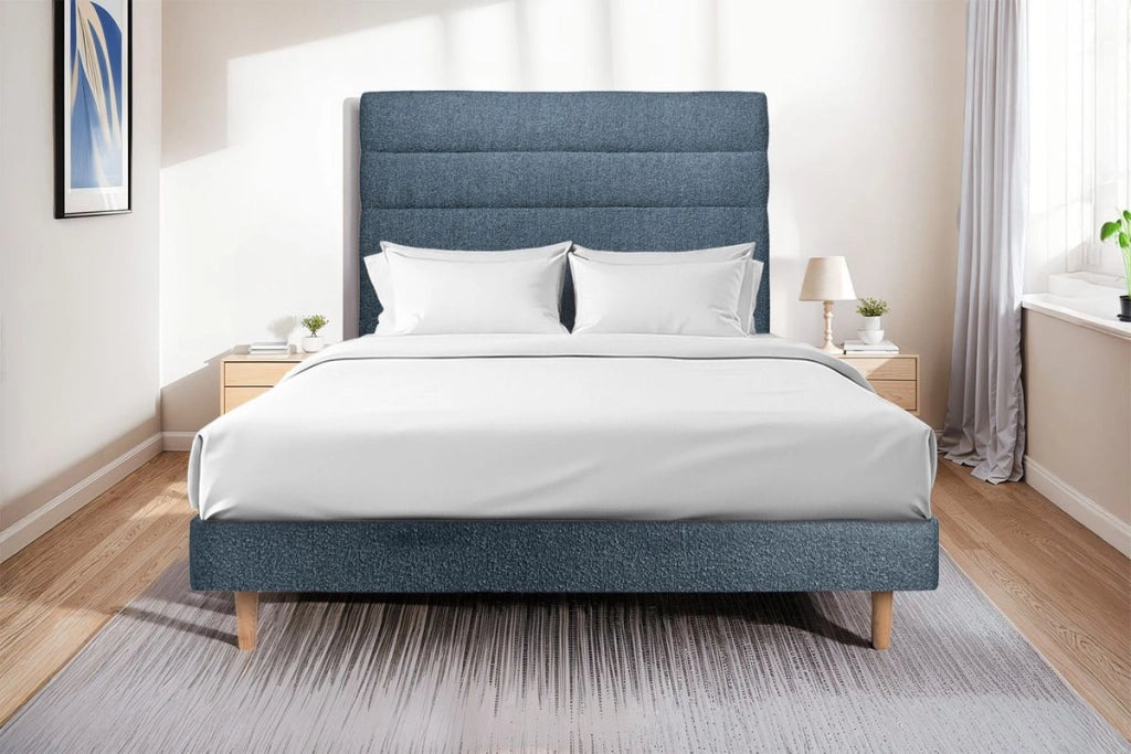 Letto 200x200 cm con testiera in linea - tessuto bouclé