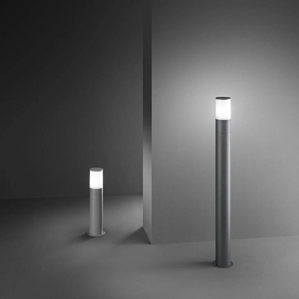 Paletto Esterno Contemporaneo Sigaro Alluminio Grigio 1 Luce E27 Ip54 H40