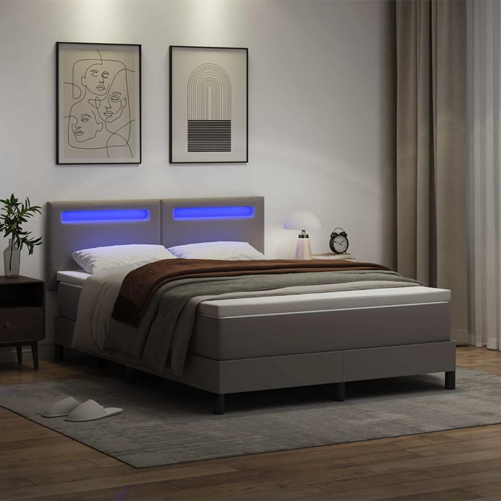 Letto a molle con materasso Grigio 140 x 200 cm Pelle sintetica 3339054
