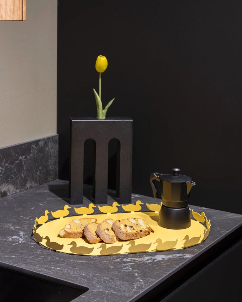 Vaso portafiore decorativo De Chirico Nero