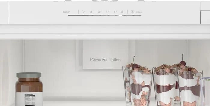 Bosch Serie 2 KIR81NSE0 frigorifero Da incasso 310 L E Bianco