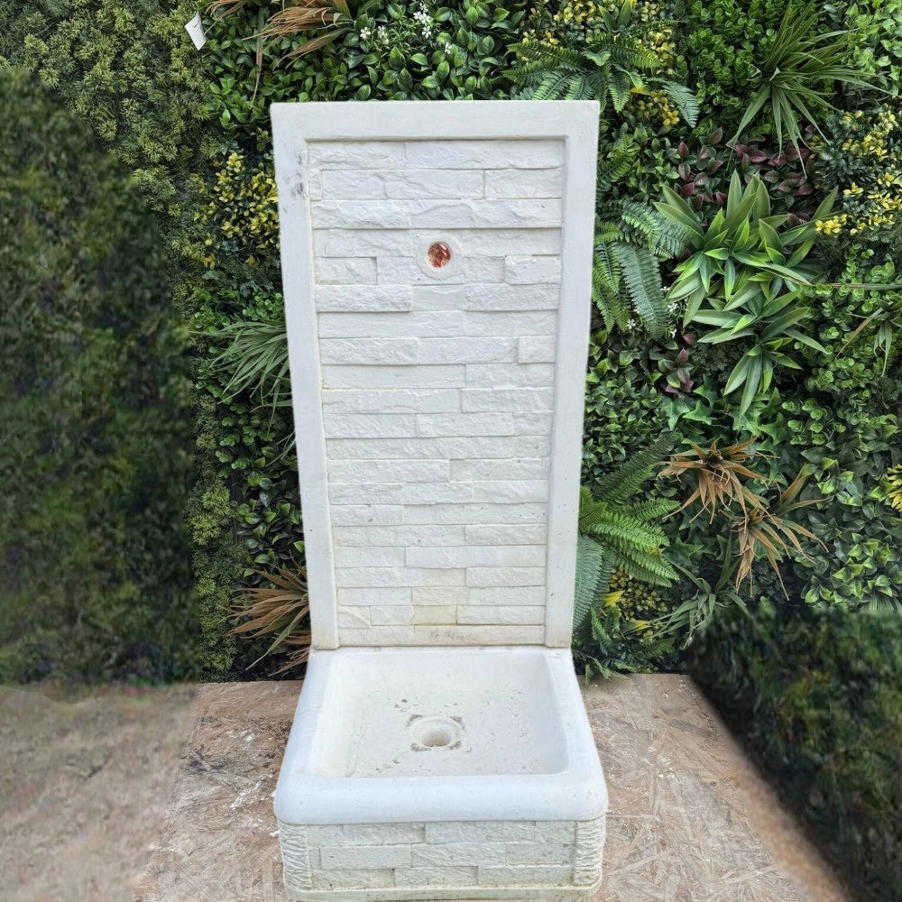Fontana giardino calcestruzzo senza rubinetto 40x40xh90cm serie muraglietto