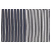 Tappeto per esterno Mat Blu Sintetico 120 x 180 cm Motivo Geometrico a Righe Eco Friendly Moderno Minimalista