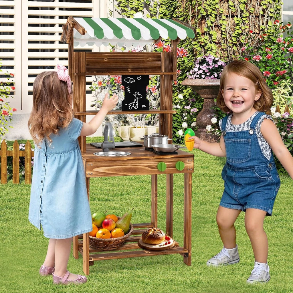 Cucina Giocattolo per Giardino a Doppia Faccia, Cucina per Bambini in Legno di Abete con Tettoia, Lavagna Scorrevole e Griglia Barbecue, Set da Cucina con 5 Accessori, 63 × 56 × 115 cm