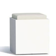 POUF COMFY SQUARE IN RESINA MONACIS H 47,5 cm. VARI COLORI Combinazione: Grigio con top grigio o bianco