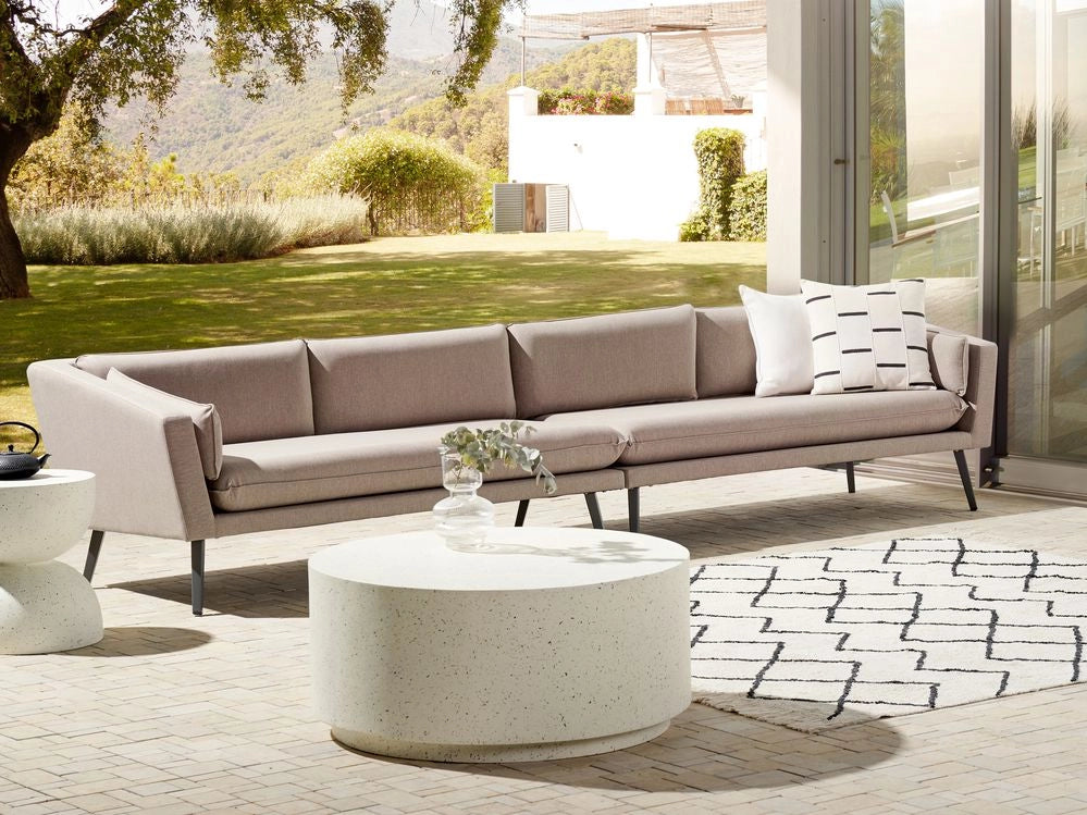 Divano modulare da esterno beige Poliestere Rivestito 4 Posti Divano da giardino Resistente all'acqua UV Design Moderno