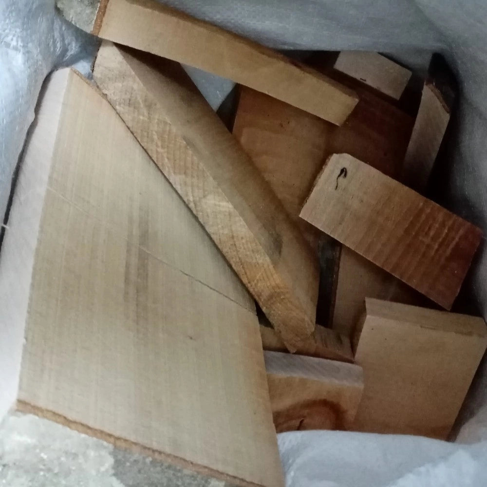 Legna da ardere 15kg di pezzetti di faggio accendifuoco naturale essiccato imbustato