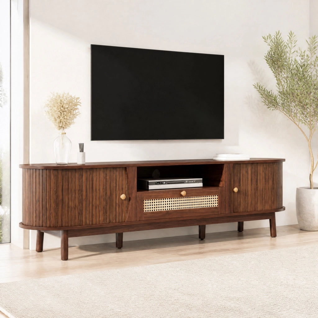 Mobile TV in MDF color noce con rattan e ante scorrevoli