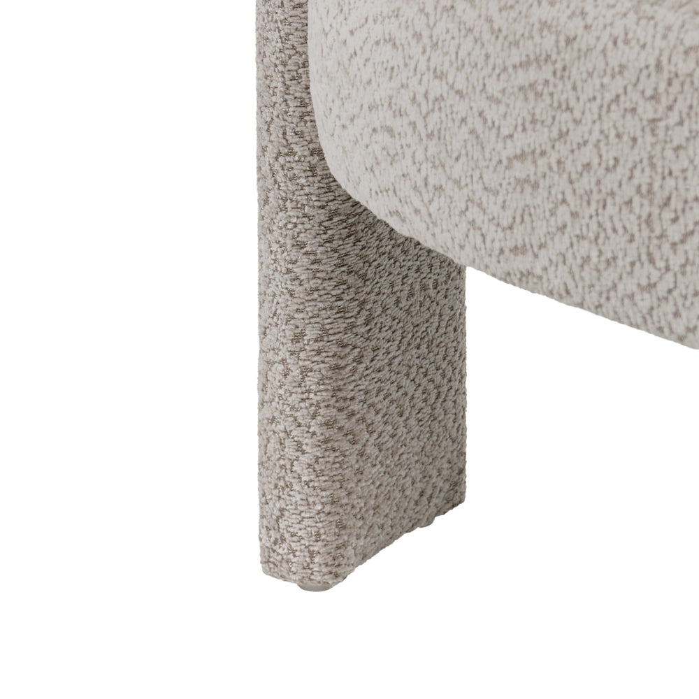 Divano a 2 posti in ciniglia di poliestere beige chiaro, moderno e confortevole, con seduta e schienale curvi, in stile scandinavo