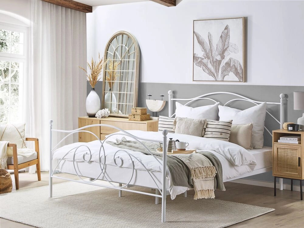 Letto 180 x 200 cm con struttura in metallo bianco Rete a doghe retrò