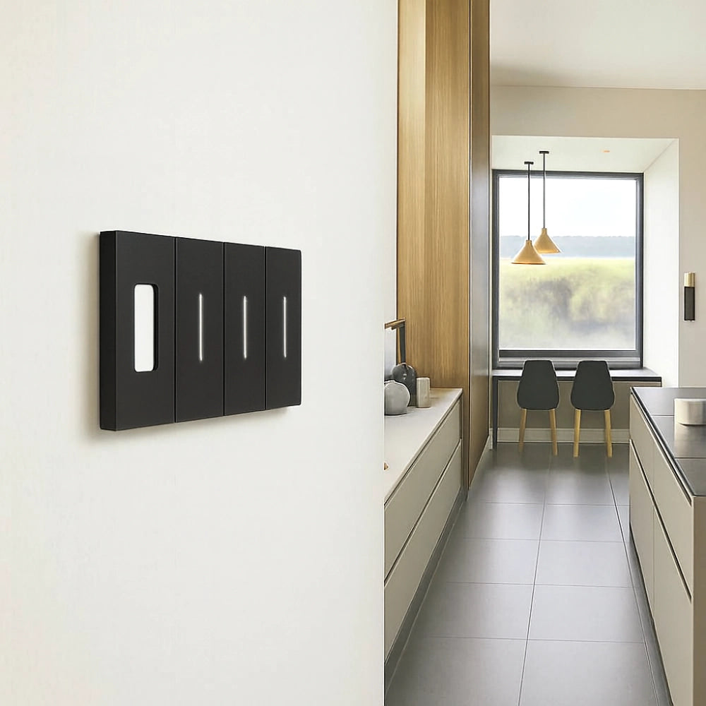 Bticino living now cover per prese e interruttori moderni *** colore nero, confezione 1