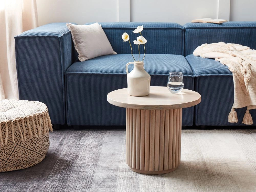 Tavolino con piano in legno di mango e finitura naturale marrone chiaro design moderno soggiorno