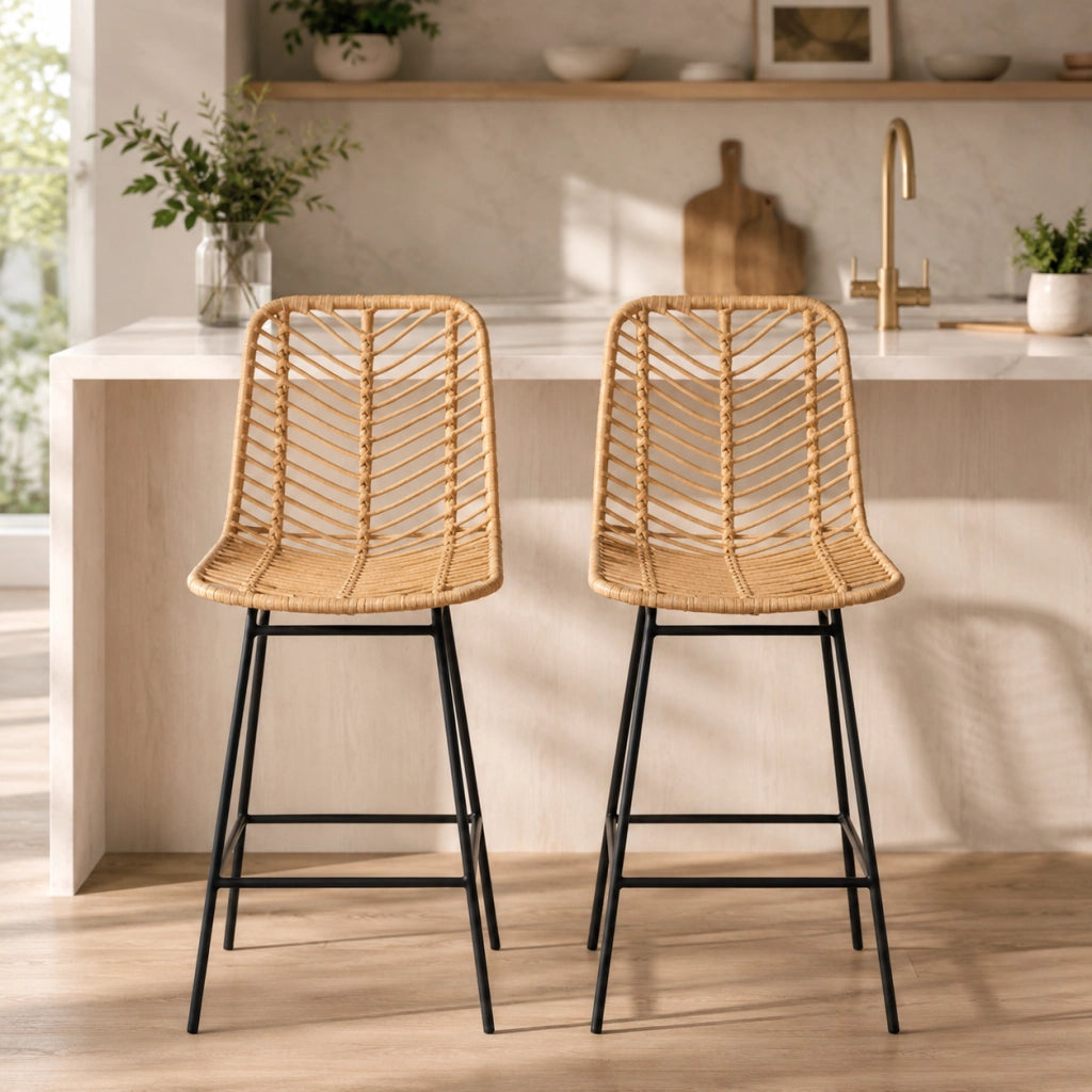 Sgabello da bar 42.5x52x102 cm con poggiapiedi; design boho in rattan; giallo